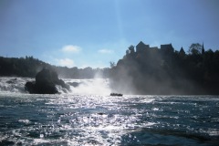 Ausflug-an-den-Rheinfall