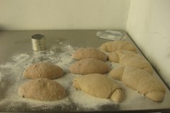 Brotbacken-im-Pizzaofen-1